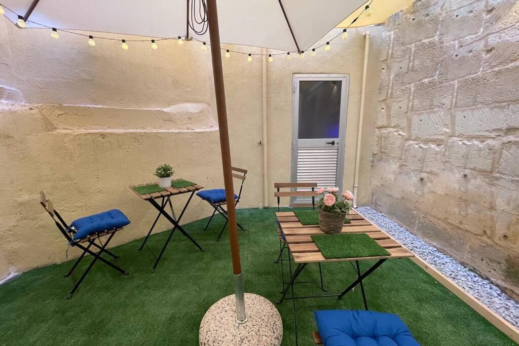 2 Bed Apt In Heart Of St Julians - 5Min From Seafront Saint Julian's 외부 사진